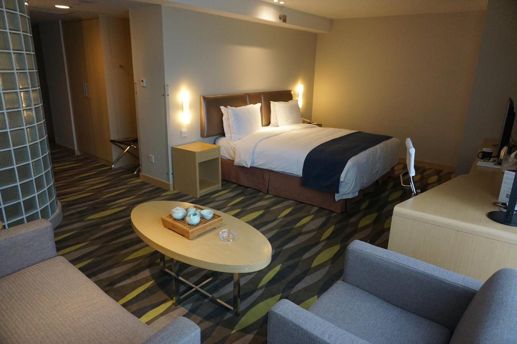 Holiday Inn Express Changzhou Lanling By Ihg Exterior foto